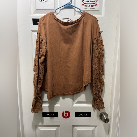 Women’s large umgee long sleeve - Picture 5 of 7